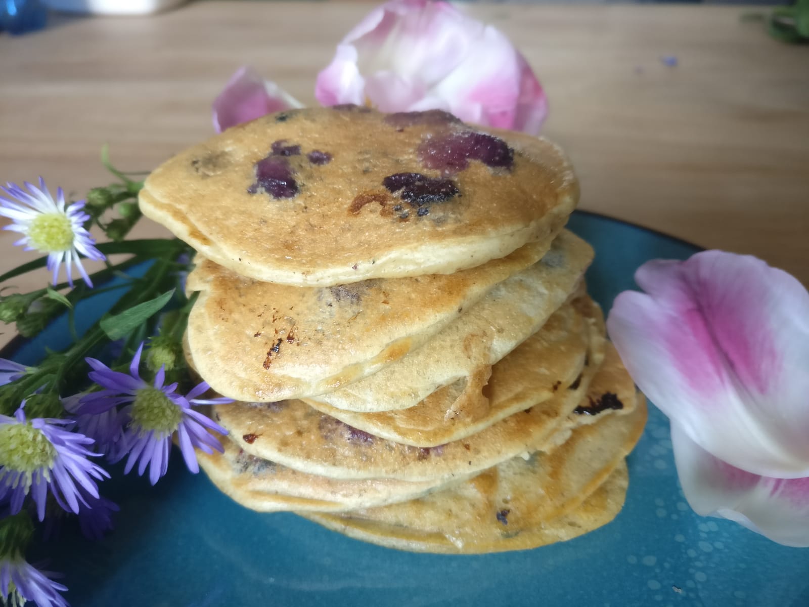 Recept Karnemelkpannenkoekjes met blauwe bessen